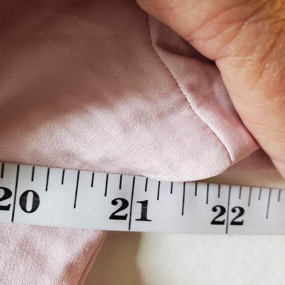 Old Navy Womans Top Soft Pink Ruffle V Neck Long Sleeve Tunic Size M Tall - Picture 7 of 9